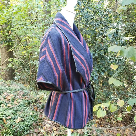BB DAKOTA Point Blanket Striped Vest Vegan Leather Tie Waist Size Small - Picture 6 of 10